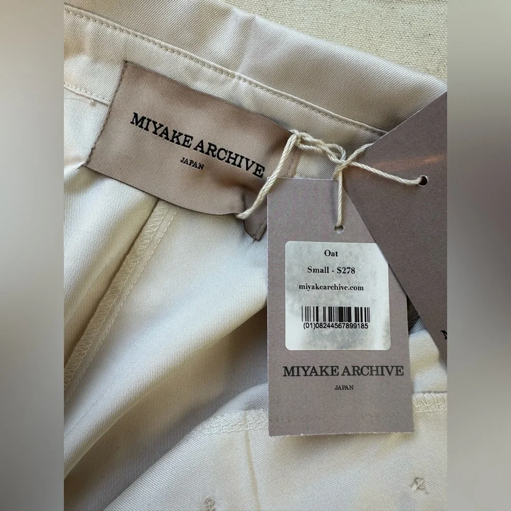 Issey Miyake Archive cream silk button up shirt Size S #luxury #silk - Picture 7 of 7